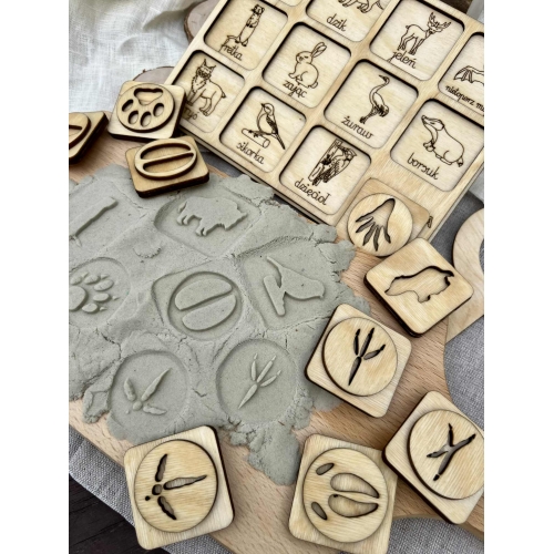 Zestaw trzech układanek- tropy zwierząt leśnych